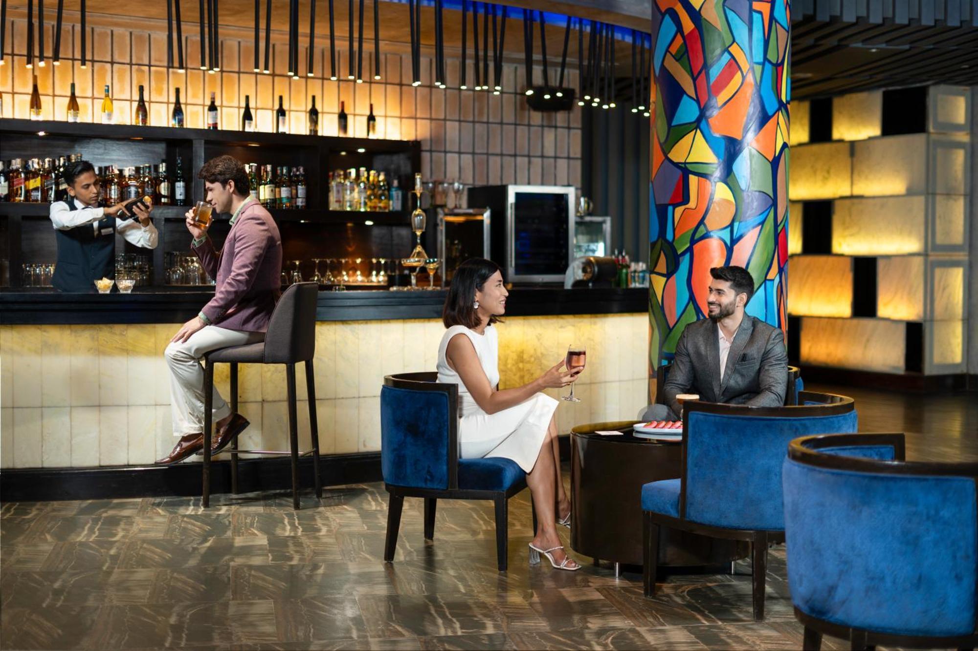 Radisson Blu Resort&Spa Karjat Exterior foto The Bar